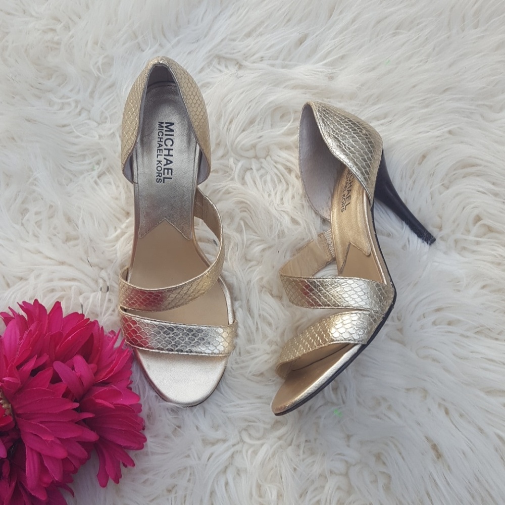 Michael kors gold sandal